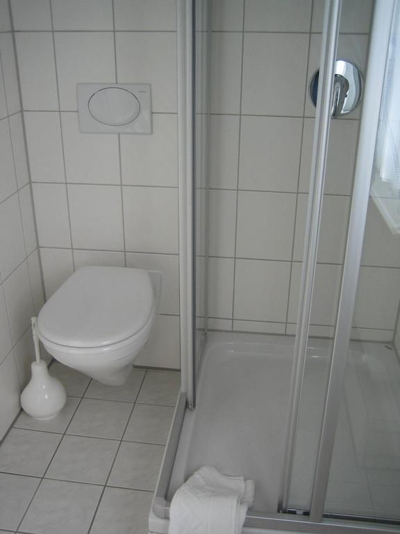 רוטנבורג Hotel Wuerttemberger Hof Garni חדר תמונה